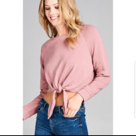 New!! Pink front tie crop top - Picture 2 of 5